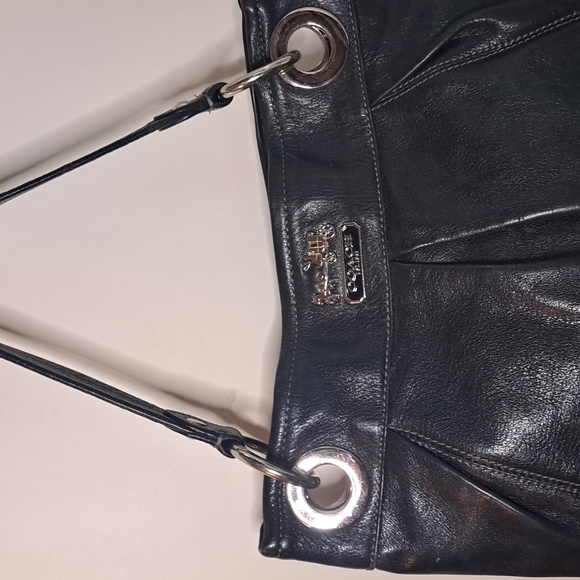 Coach Carriage Collection Soft Black Leather Shoulder & Crossbody  EUC - Picture 6 of 11
